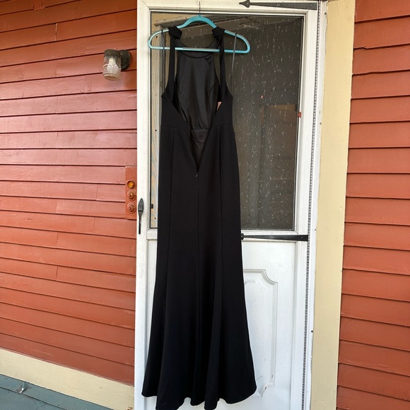 BHLDN - Lennox Halter Crepe Gown-  OPEN-BACK SIDE-SLIT STRETCH - NWT - 8 - Picture 4 of 9